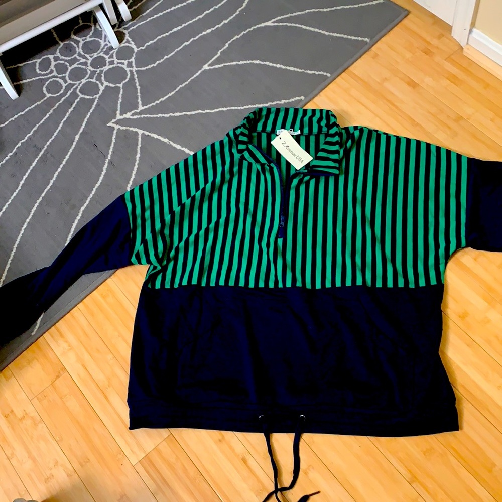 Blue and Green pullover with zipper